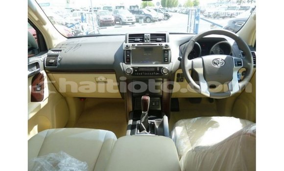 Acheter Import Voiture Toyota Prado Blanc à Import - Dubai, Artibonite Acheter Import Voiture Toyota Prado Blanc à Import - Dubai, Artibonite