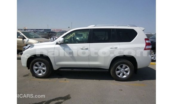 Acheter Import Voiture Toyota Prado Blanc à Import - Dubai, Artibonite Acheter Import Voiture Toyota Prado Blanc à Import - Dubai, Artibonite