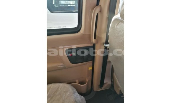 Acheter Import Voiture Hyundai Accent Blanc à Import - Dubai, Artibonite Acheter Import Voiture Hyundai Accent Blanc à Import - Dubai, Artibonite