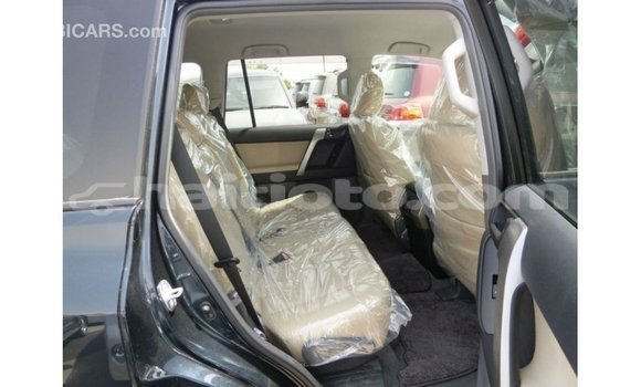 Acheter Import Voiture Toyota Prado Bleu à Import - Dubai, Artibonite Acheter Import Voiture Toyota Prado Bleu à Import - Dubai, Artibonite