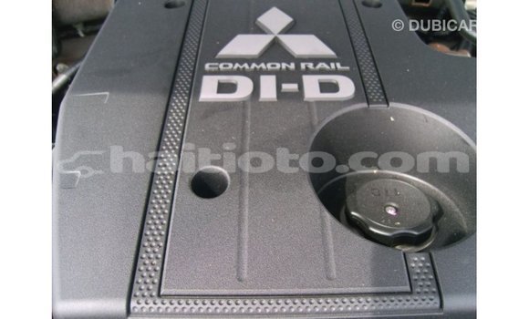 Acheter Import Voiture Mitsubishi Pajero Noir à Import - Dubai, Artibonite Acheter Import Voiture Mitsubishi Pajero Noir à Import - Dubai, Artibonite