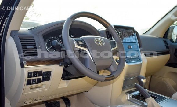 Acheter Import Voiture Toyota Land Cruiser Noir à Import - Dubai, Artibonite Acheter Import Voiture Toyota Land Cruiser Noir à Import - Dubai, Artibonite