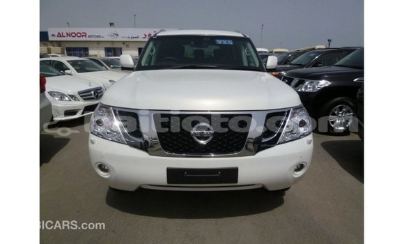 Acheter Import Voiture Nissan Patrol Blanc à Import - Dubai, Artibonite Acheter Import Voiture Nissan Patrol Blanc à Import - Dubai, Artibonite