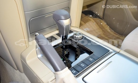 Acheter Import Voiture Toyota Land Cruiser Noir à Import - Dubai, Artibonite Acheter Import Voiture Toyota Land Cruiser Noir à Import - Dubai, Artibonite