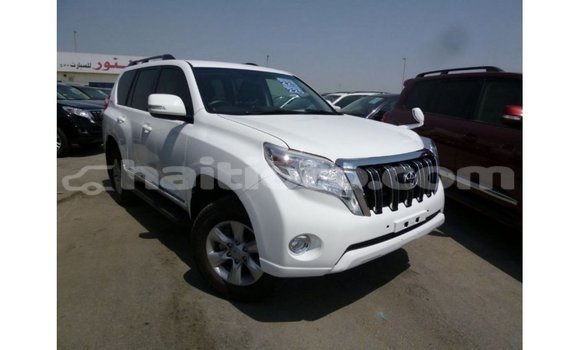 Acheter Import Voiture Toyota Prado Blanc à Import - Dubai, Artibonite Acheter Import Voiture Toyota Prado Blanc à Import - Dubai, Artibonite
