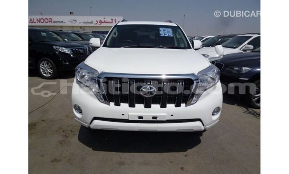 Acheter Import Voiture Toyota Prado Blanc à Import - Dubai, Artibonite Acheter Import Voiture Toyota Prado Blanc à Import - Dubai, Artibonite