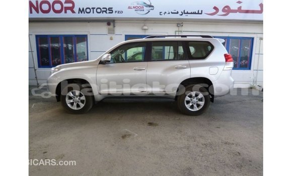 Acheter Import Voiture Toyota Prado Autre à Import - Dubai, Artibonite Acheter Import Voiture Toyota Prado Autre à Import - Dubai, Artibonite