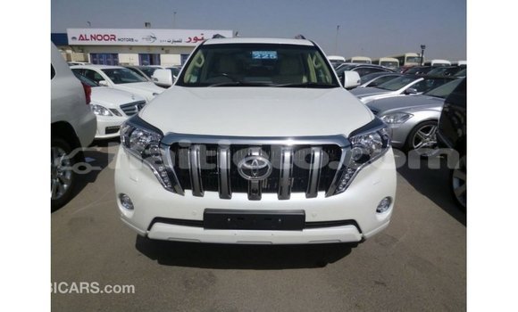 Acheter Import Voiture Toyota Prado Blanc à Import - Dubai, Artibonite Acheter Import Voiture Toyota Prado Blanc à Import - Dubai, Artibonite