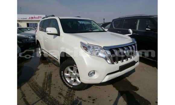 Acheter Import Voiture Toyota Prado Blanc à Import - Dubai, Artibonite Acheter Import Voiture Toyota Prado Blanc à Import - Dubai, Artibonite