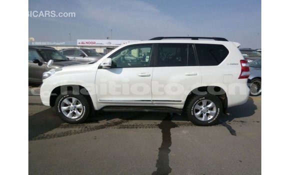 Acheter Import Voiture Toyota Prado Blanc à Import - Dubai, Artibonite Acheter Import Voiture Toyota Prado Blanc à Import - Dubai, Artibonite