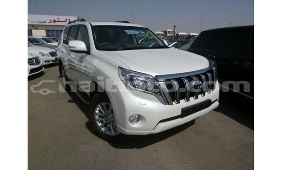 Acheter Import Voiture Toyota Prado Blanc à Import - Dubai, Artibonite Acheter Import Voiture Toyota Prado Blanc à Import - Dubai, Artibonite