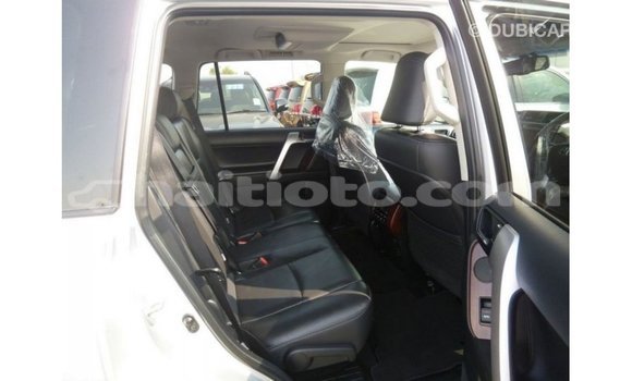 Acheter Import Voiture Toyota Prado Autre à Import - Dubai, Artibonite Acheter Import Voiture Toyota Prado Autre à Import - Dubai, Artibonite