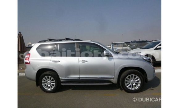 Acheter Import Voiture Toyota Prado Autre à Import - Dubai, Artibonite Acheter Import Voiture Toyota Prado Autre à Import - Dubai, Artibonite