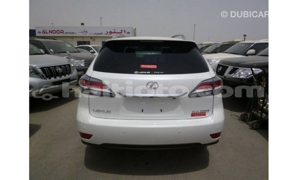 Acheter Import Voiture Lexus RX 350 Blanc à Import - Dubai, Artibonite Acheter Import Voiture Lexus RX 350 Blanc à Import - Dubai, Artibonite