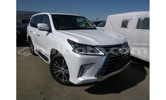 Acheter Import Voiture Lexus LX Blanc à Import - Dubai, Artibonite Acheter Import Voiture Lexus LX Blanc à Import - Dubai, Artibonite