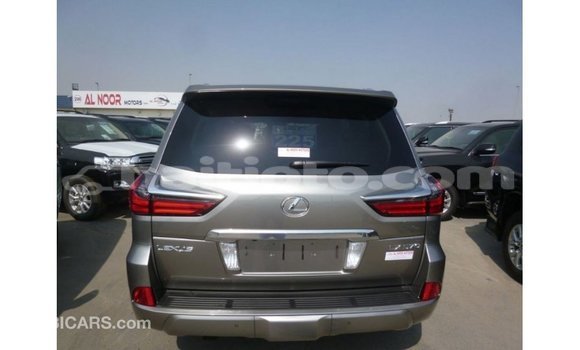 Acheter Import Voiture Lexus LX Autre à Import - Dubai, Artibonite Acheter Import Voiture Lexus LX Autre à Import - Dubai, Artibonite