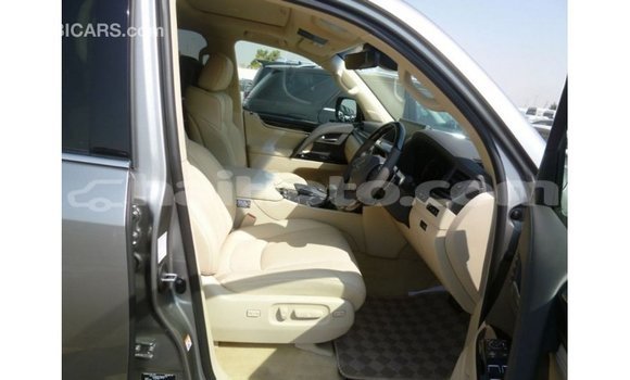 Acheter Import Voiture Lexus LX Autre à Import - Dubai, Artibonite Acheter Import Voiture Lexus LX Autre à Import - Dubai, Artibonite