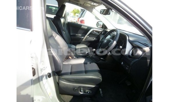 Acheter Import Voiture Toyota 4Runner Autre à Import - Dubai, Artibonite Acheter Import Voiture Toyota 4Runner Autre à Import - Dubai, Artibonite