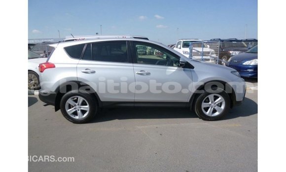 Acheter Import Voiture Toyota 4Runner Autre à Import - Dubai, Artibonite Acheter Import Voiture Toyota 4Runner Autre à Import - Dubai, Artibonite