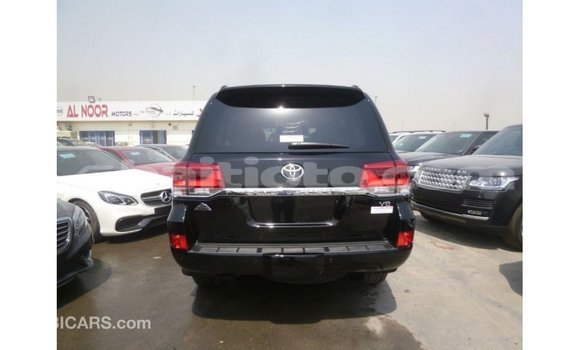 Acheter Import Voiture Toyota Land Cruiser Noir à Import - Dubai, Artibonite Acheter Import Voiture Toyota Land Cruiser Noir à Import - Dubai, Artibonite