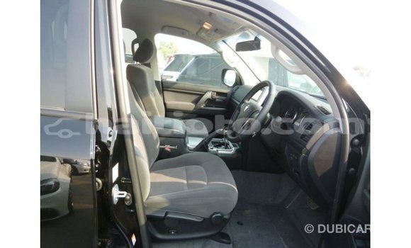 Acheter Import Voiture Toyota Land Cruiser Noir à Import - Dubai, Artibonite Acheter Import Voiture Toyota Land Cruiser Noir à Import - Dubai, Artibonite