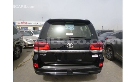 Acheter Import Voiture Toyota Land Cruiser Noir à Import - Dubai, Artibonite Acheter Import Voiture Toyota Land Cruiser Noir à Import - Dubai, Artibonite