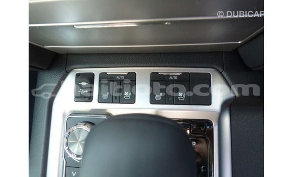 Acheter Import Voiture Toyota Land Cruiser Noir à Import - Dubai, Artibonite Acheter Import Voiture Toyota Land Cruiser Noir à Import - Dubai, Artibonite