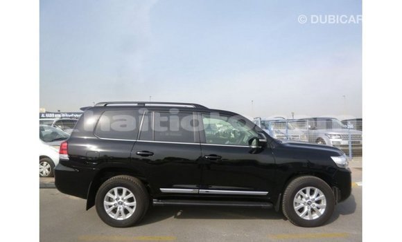 Acheter Import Voiture Toyota Land Cruiser Noir à Import - Dubai, Artibonite Acheter Import Voiture Toyota Land Cruiser Noir à Import - Dubai, Artibonite