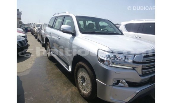 Acheter Import Voiture Toyota Land Cruiser Autre à Import - Dubai, Artibonite Acheter Import Voiture Toyota Land Cruiser Autre à Import - Dubai, Artibonite