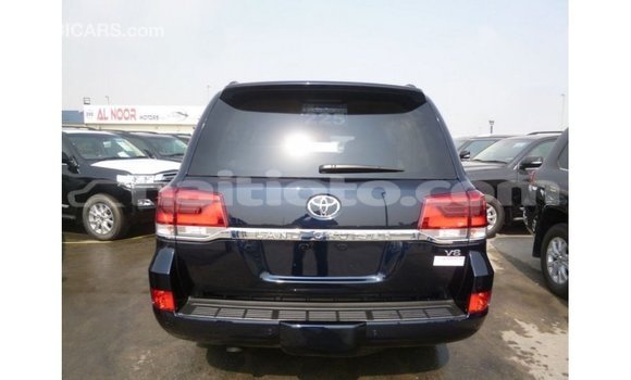 Acheter Import Voiture Toyota Land Cruiser Bleu à Import - Dubai, Artibonite Acheter Import Voiture Toyota Land Cruiser Bleu à Import - Dubai, Artibonite