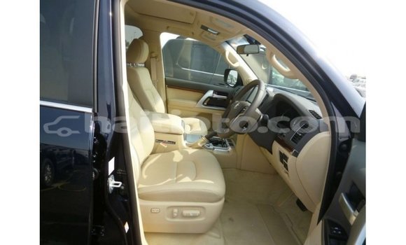 Acheter Import Voiture Toyota Land Cruiser Bleu à Import - Dubai, Artibonite Acheter Import Voiture Toyota Land Cruiser Bleu à Import - Dubai, Artibonite