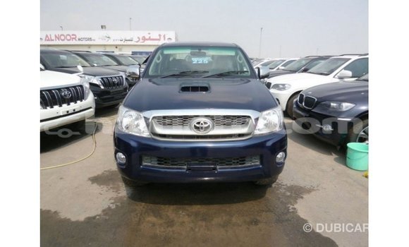 Acheter Import Voiture Toyota Hilux Bleu à Import - Dubai, Artibonite Acheter Import Voiture Toyota Hilux Bleu à Import - Dubai, Artibonite