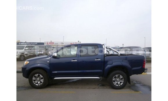 Acheter Import Voiture Toyota Hilux Bleu à Import - Dubai, Artibonite Acheter Import Voiture Toyota Hilux Bleu à Import - Dubai, Artibonite