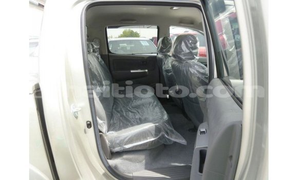 Acheter Import Voiture Toyota Hilux Autre à Import - Dubai, Artibonite Acheter Import Voiture Toyota Hilux Autre à Import - Dubai, Artibonite