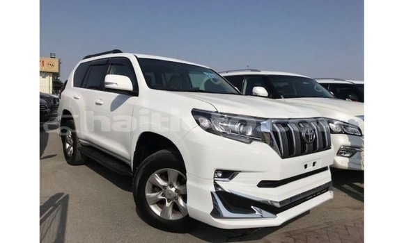 Acheter Import Voiture Toyota Prado Blanc à Import - Dubai, Artibonite Acheter Import Voiture Toyota Prado Blanc à Import - Dubai, Artibonite