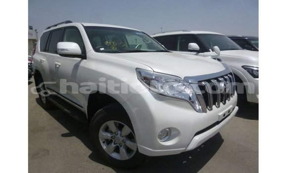 Acheter Import Voiture Toyota Prado Blanc à Import - Dubai, Artibonite Acheter Import Voiture Toyota Prado Blanc à Import - Dubai, Artibonite