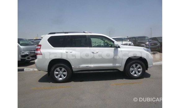 Acheter Import Voiture Toyota Prado Blanc à Import - Dubai, Artibonite Acheter Import Voiture Toyota Prado Blanc à Import - Dubai, Artibonite