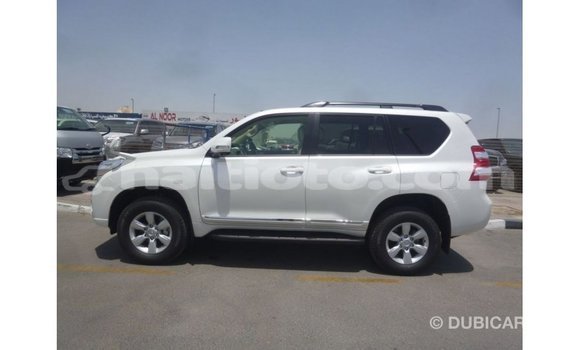 Acheter Import Voiture Toyota Prado Blanc à Import - Dubai, Artibonite Acheter Import Voiture Toyota Prado Blanc à Import - Dubai, Artibonite