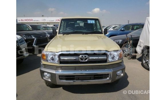 Acheter Import Voiture Toyota Land Cruiser Beige à Import - Dubai, Artibonite Acheter Import Voiture Toyota Land Cruiser Beige à Import - Dubai, Artibonite