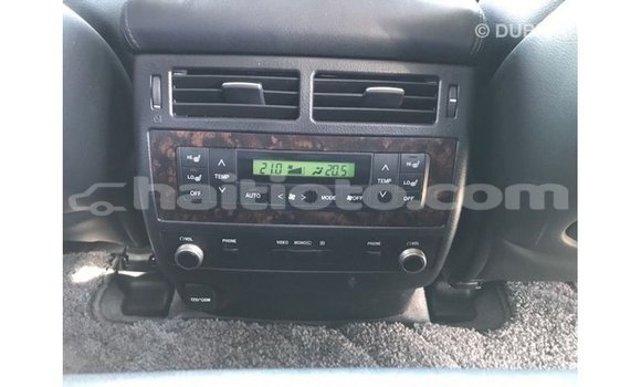 Acheter Import Voiture Toyota Land Cruiser Blanc à Import - Dubai, Artibonite Acheter Import Voiture Toyota Land Cruiser Blanc à Import - Dubai, Artibonite