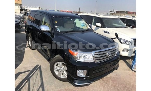 Acheter Import Voiture Toyota Land Cruiser Noir à Import - Dubai, Artibonite Acheter Import Voiture Toyota Land Cruiser Noir à Import - Dubai, Artibonite