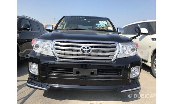 Acheter Import Voiture Toyota Land Cruiser Noir à Import - Dubai, Artibonite Acheter Import Voiture Toyota Land Cruiser Noir à Import - Dubai, Artibonite