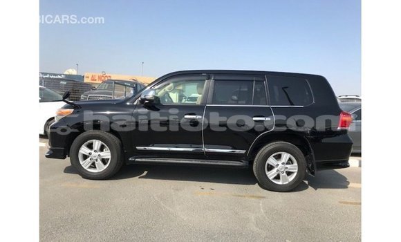 Acheter Import Voiture Toyota Land Cruiser Noir à Import - Dubai, Artibonite Acheter Import Voiture Toyota Land Cruiser Noir à Import - Dubai, Artibonite