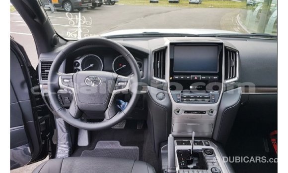 Acheter Import Voiture Toyota Land Cruiser Noir à Import - Dubai, Artibonite Acheter Import Voiture Toyota Land Cruiser Noir à Import - Dubai, Artibonite
