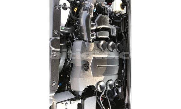 Acheter Import Voiture Toyota Prado Noir à Import - Dubai, Artibonite Acheter Import Voiture Toyota Prado Noir à Import - Dubai, Artibonite