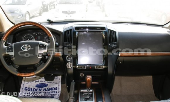 Acheter Import Voiture Toyota Land Cruiser Autre à Import - Dubai, Artibonite Acheter Import Voiture Toyota Land Cruiser Autre à Import - Dubai, Artibonite