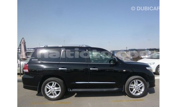 Acheter Import Voiture Toyota Land Cruiser Noir à Import - Dubai, Artibonite Acheter Import Voiture Toyota Land Cruiser Noir à Import - Dubai, Artibonite