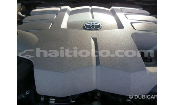 Acheter Import Voiture Toyota Land Cruiser Noir à Import - Dubai, Artibonite Acheter Import Voiture Toyota Land Cruiser Noir à Import - Dubai, Artibonite