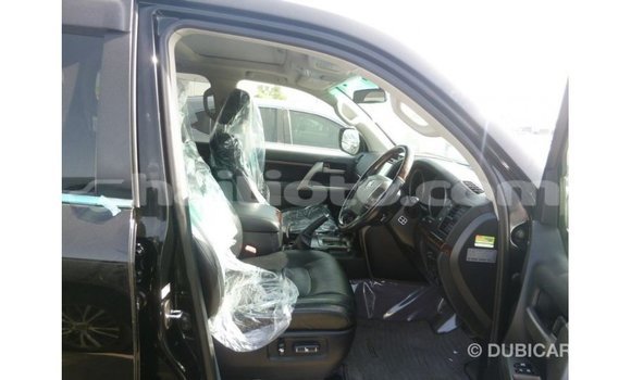 Acheter Import Voiture Toyota Land Cruiser Noir à Import - Dubai, Artibonite Acheter Import Voiture Toyota Land Cruiser Noir à Import - Dubai, Artibonite