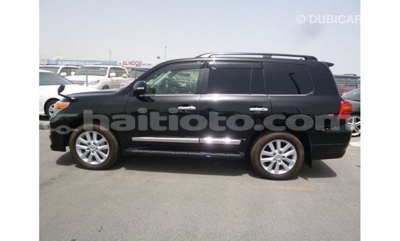 Acheter Import Voiture Toyota Land Cruiser Noir à Import - Dubai, Artibonite Acheter Import Voiture Toyota Land Cruiser Noir à Import - Dubai, Artibonite